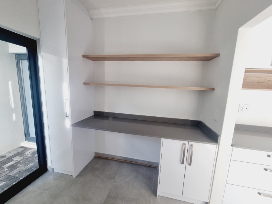 3 Bedroom Property for Sale in Sandown Western Cape